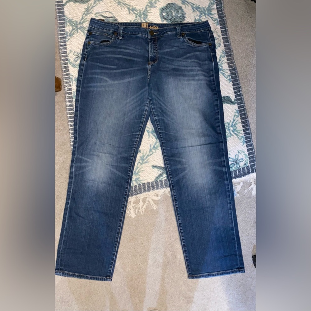 Kut Relaxed Straight Leg Jeans size 18w,